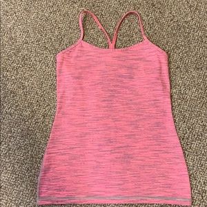Lululemon light support tank w/ built-in bra